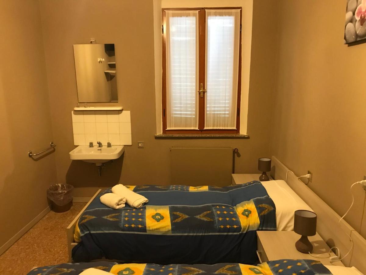Albergo Centrale Cortemaggiore Bagian luar foto